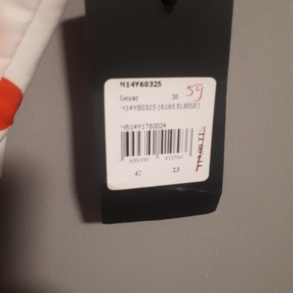 Herry Dress - Picture 7 of 7